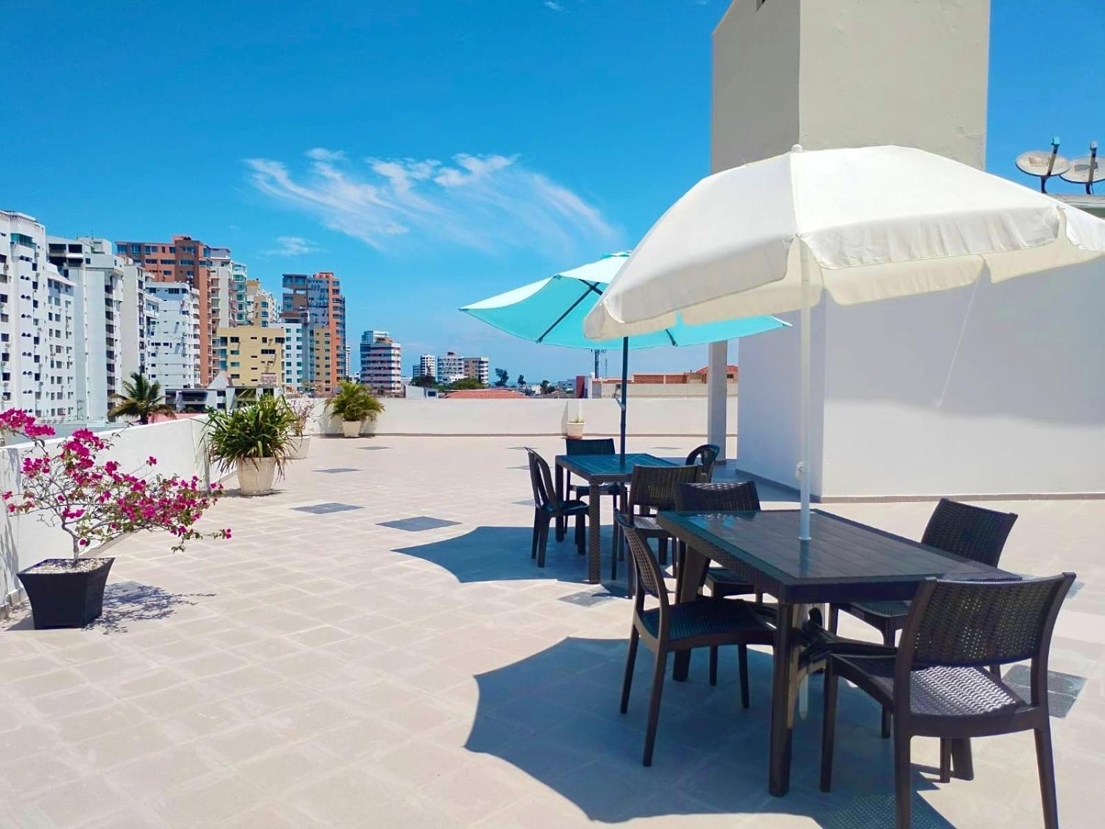 סלינאס Alojate A Una Calle De La Playa Y Malecon מראה חיצוני תמונה